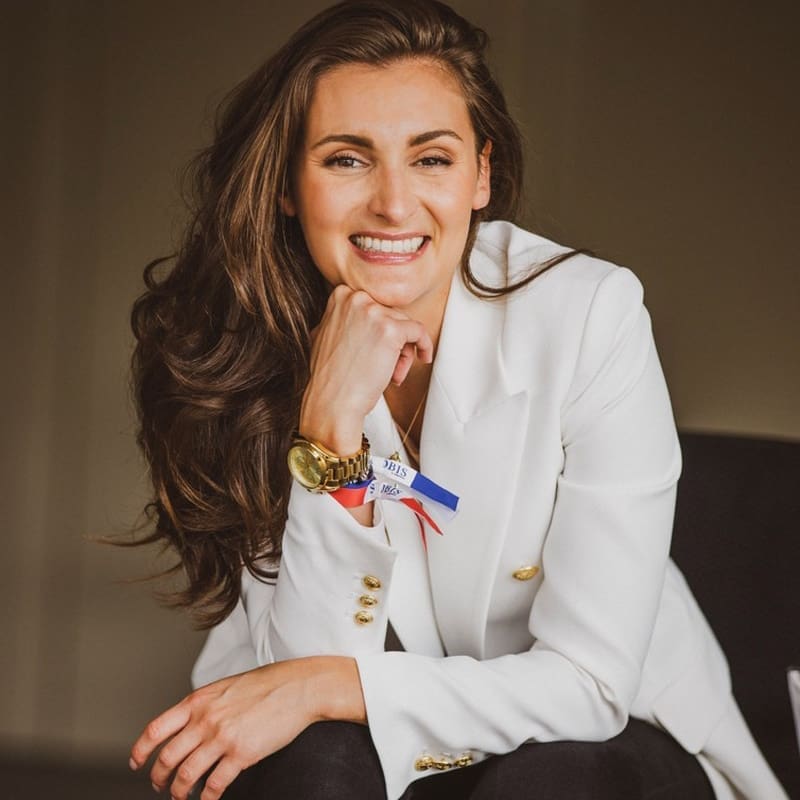 Lisa Rasm Lisa Ramuschkat - Presenter & Speaker - Premium Speakers