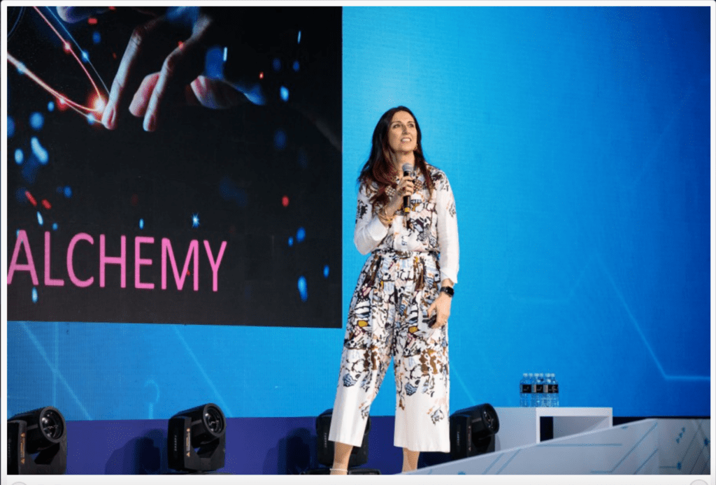 Inma Martinez Premium Speakers Expertin und Rednerin fuer Kuenstliche Intelligenz