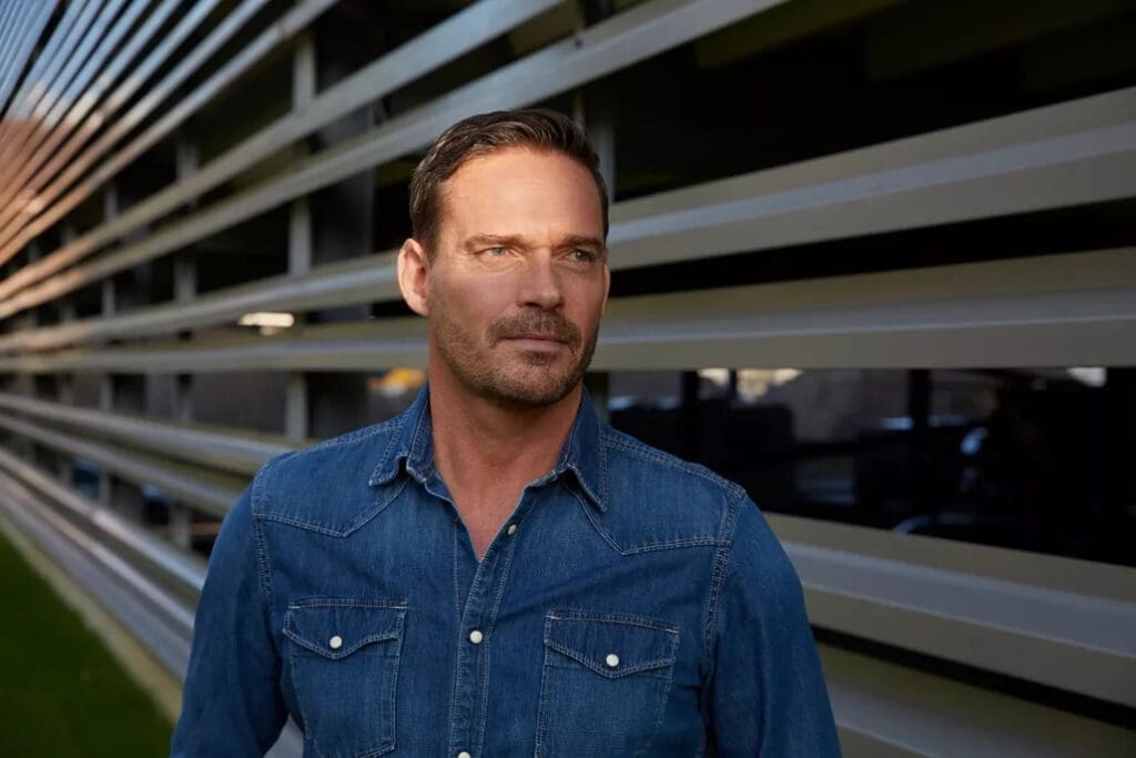 Oliver Schneider Premium Speakers Experte für Krisenmanagement bei Cyber Erpressungen für Unternehmen