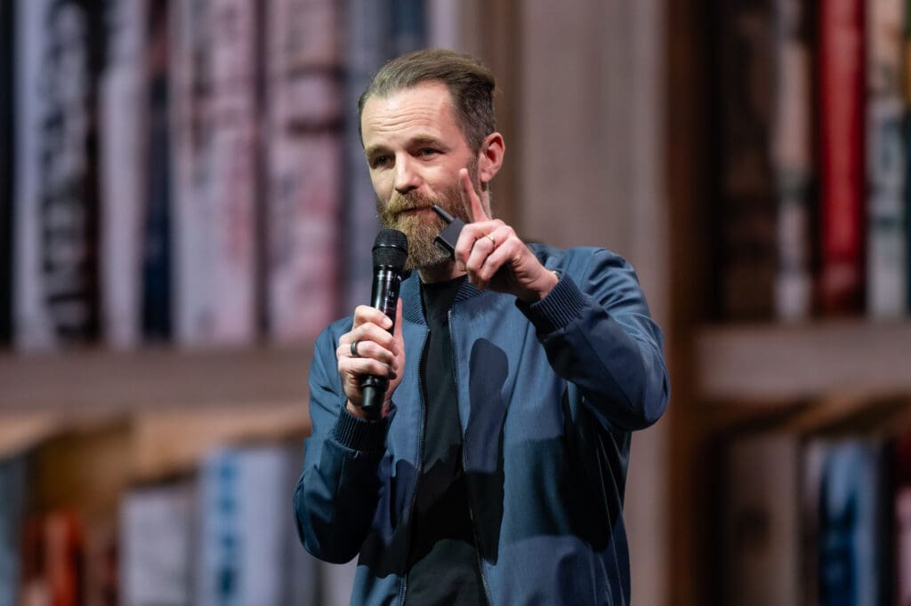 Daniel Cronin Premium Speakers - The Pitch Professor - Seriengruender - Experte fuer Startups, Innovation und Digitalisierung