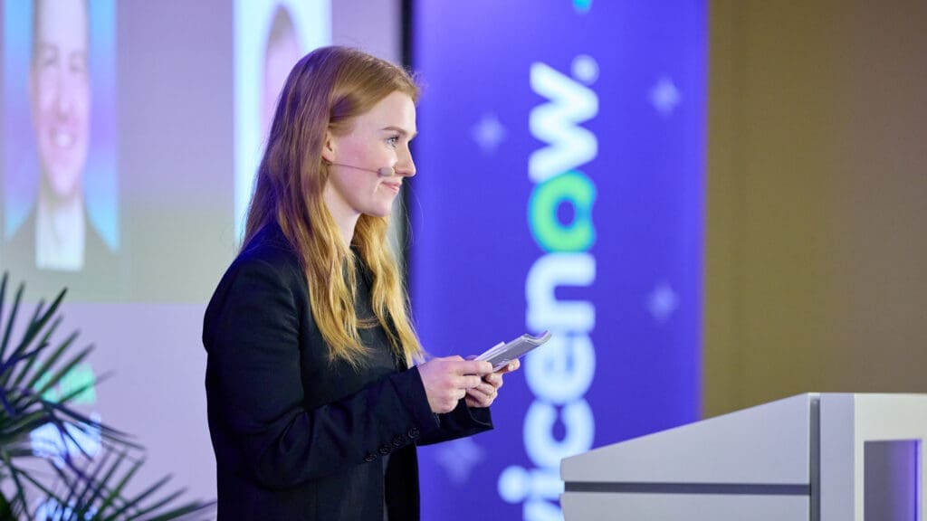 Franziska Brandmeier Premium Speakers Neuroscience Expertin, Mental Health Expertin, Empathy Expertin, Fuehrungsexpertin, Zukunftsforscherin, Bildungsexpertin, Schauspielerin