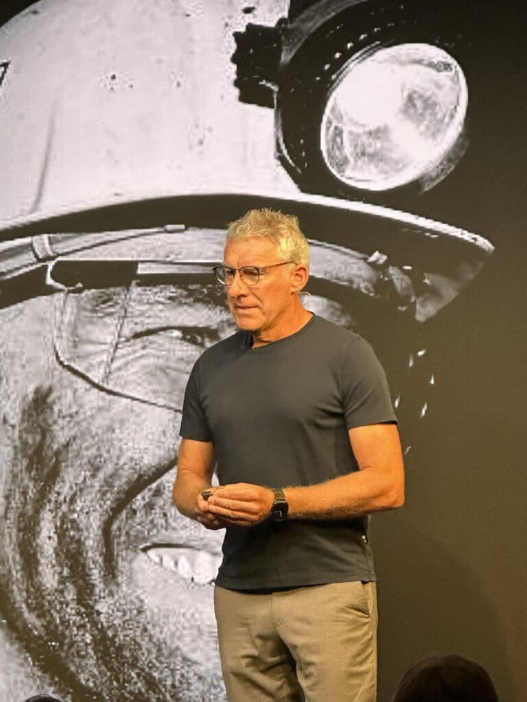 Mirko Slomka Premium Speakers Fussballtrainer Sportmanager Redner und Coach fuer Fuehrungskraefte