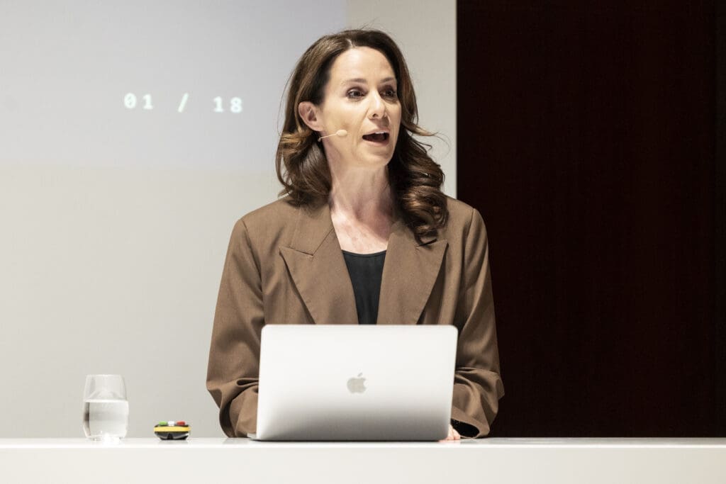 Natalie Amiri Premium Speakers Journalistin, ARD-Moderatorin "Weltspiegel" Buchautorin